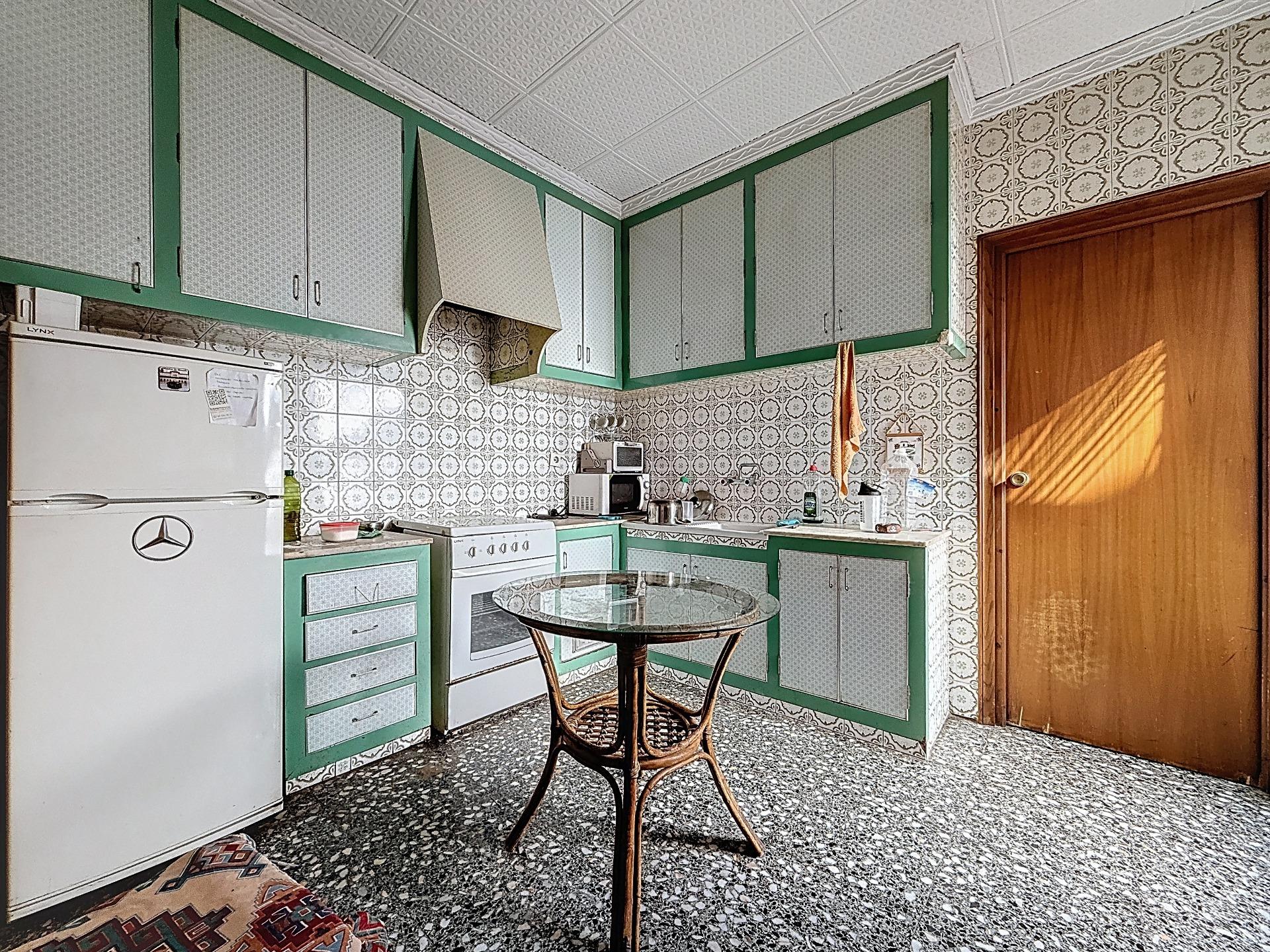 property image #2