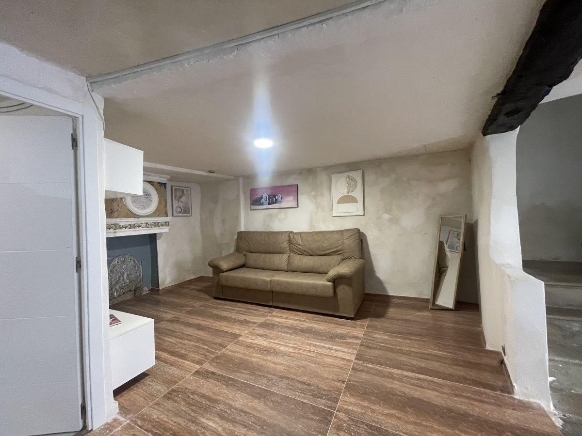 property image #3