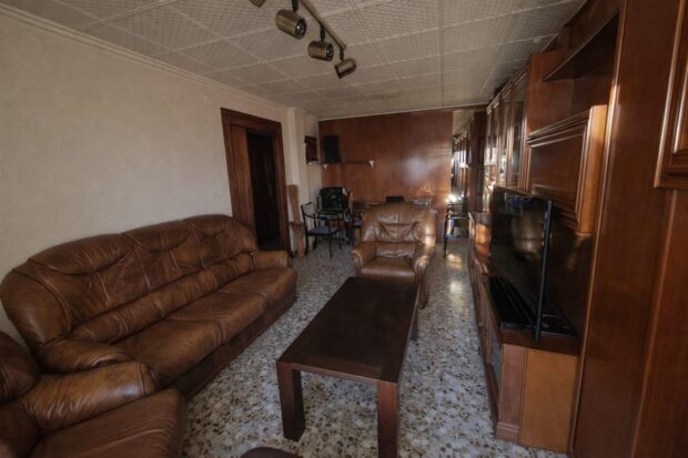 property image #3