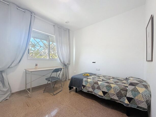 property image #3