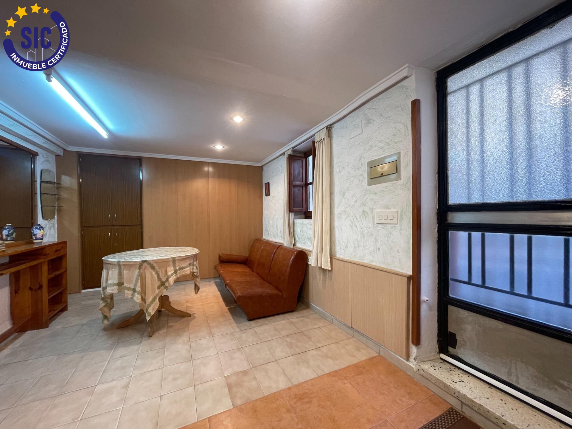 property image #2