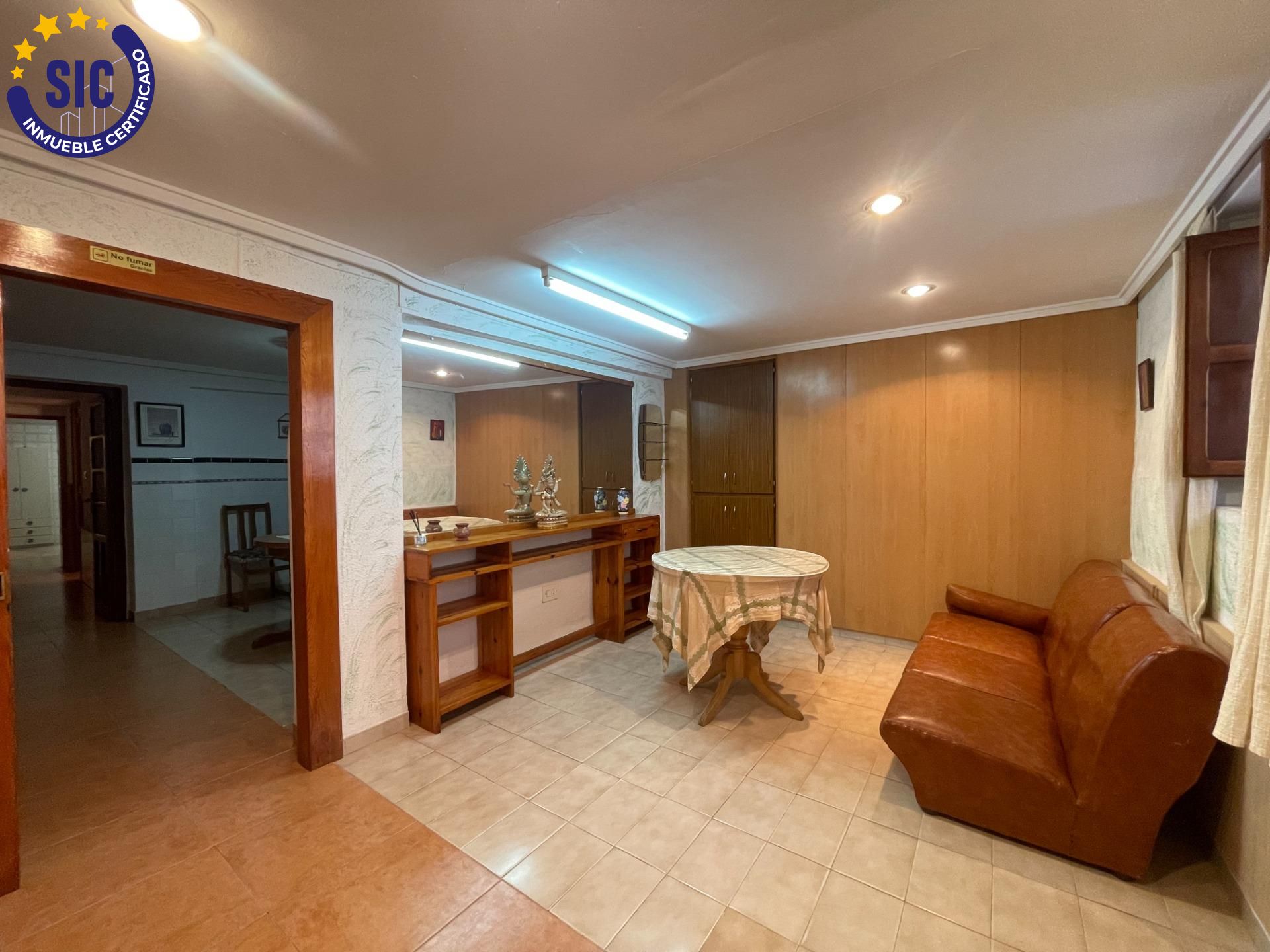 property image #3
