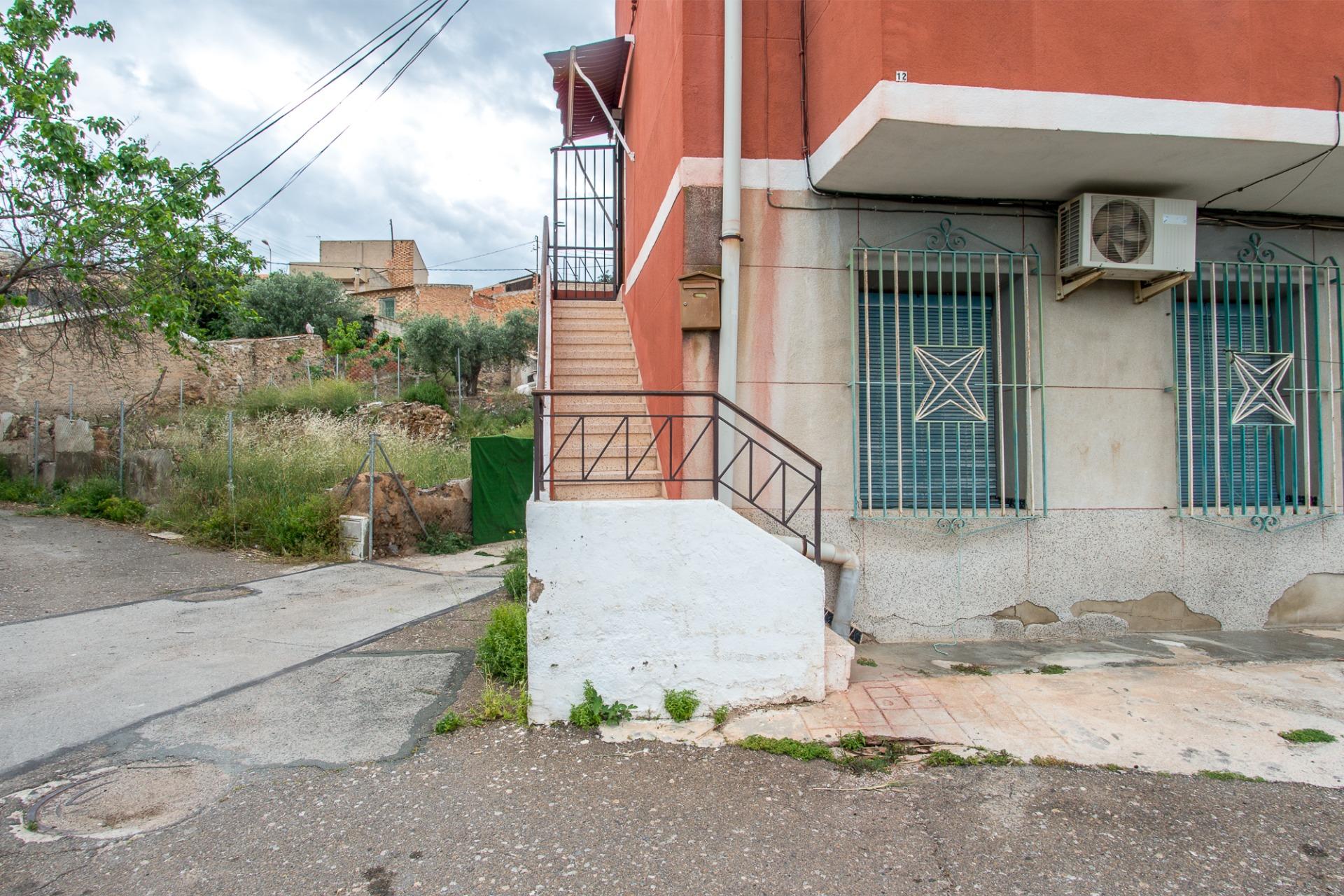 property image #3