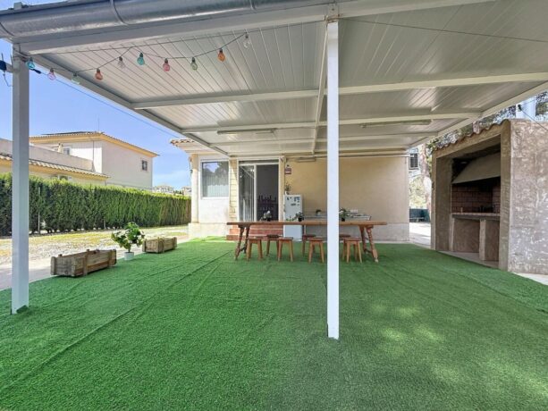 property image #2