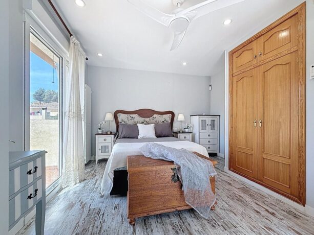 property image #3