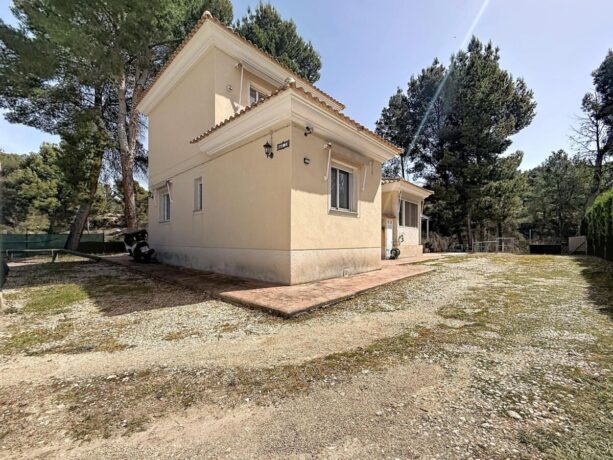 property image #4