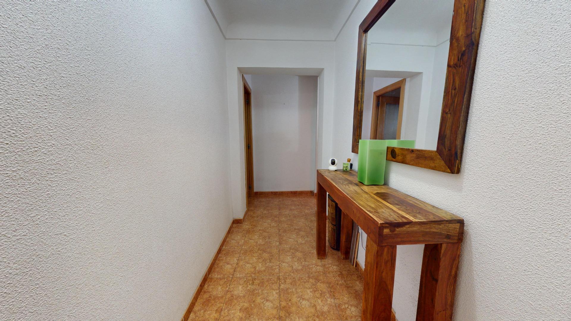 property image #2