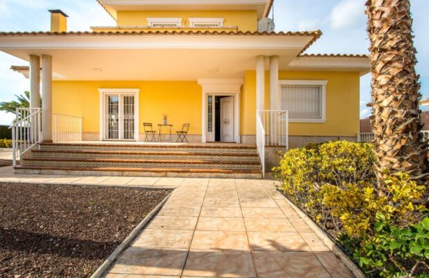 property image #2