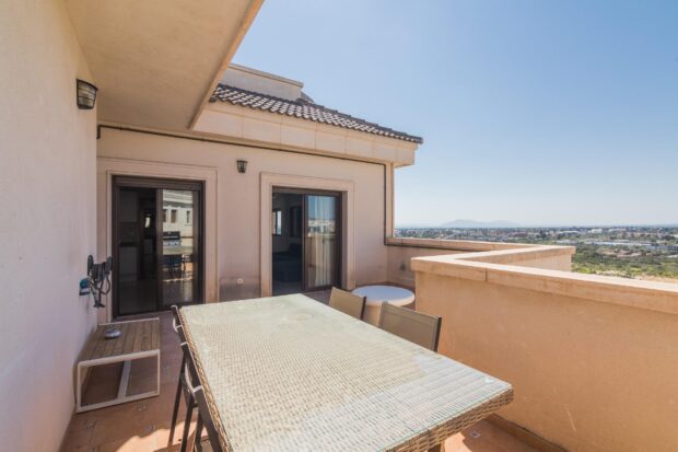 property image #3