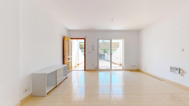 property image #3