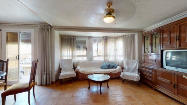 property image #1