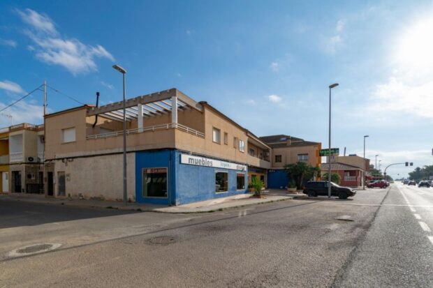 property image #0