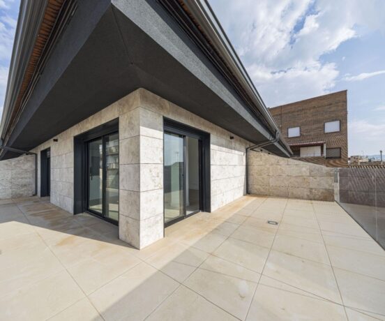 property image #0