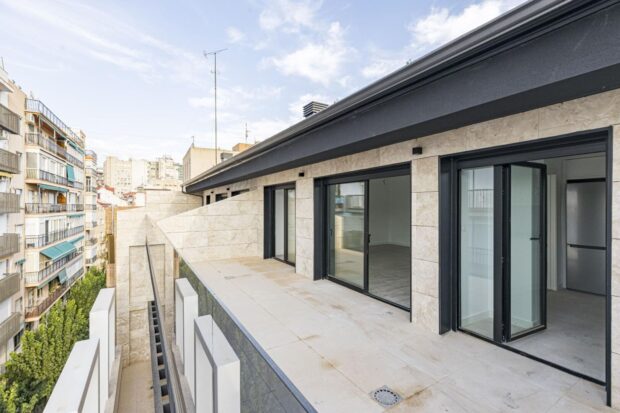 property image #3