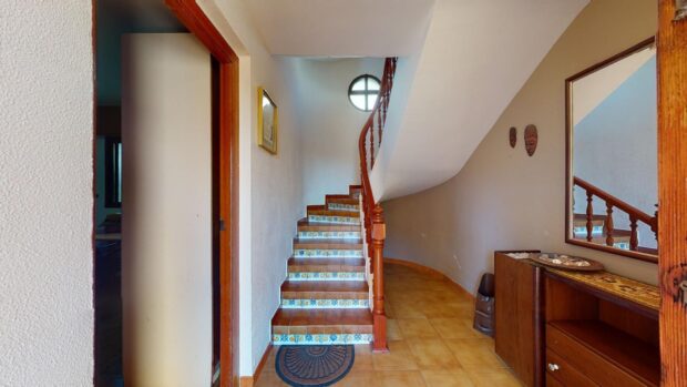 property image #2