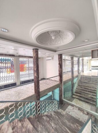 property image #3