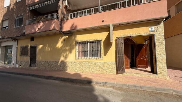 property image #1