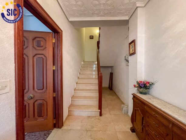 property image #0