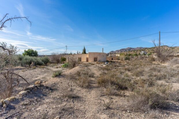 property image #2
