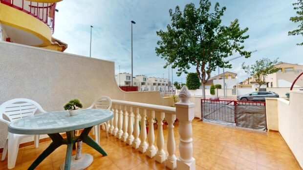 property image #2