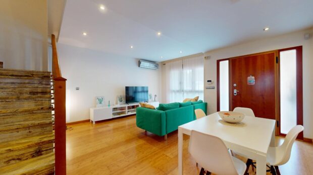 property image #1