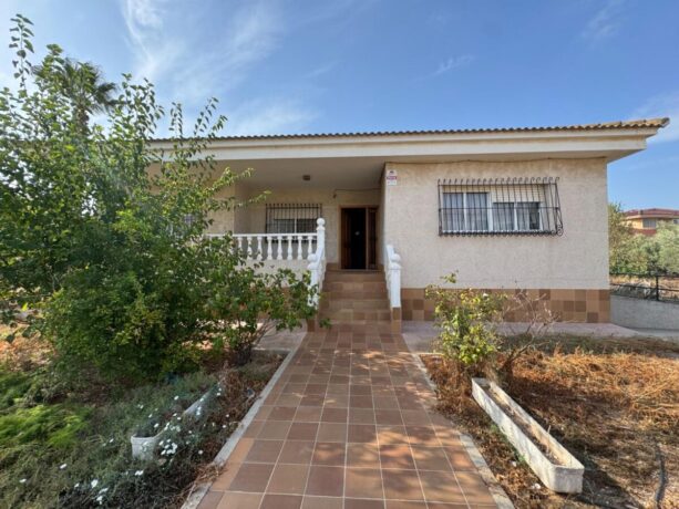property image #1