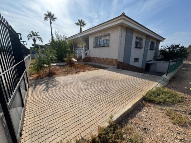 property image #2