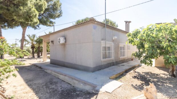 property image #3