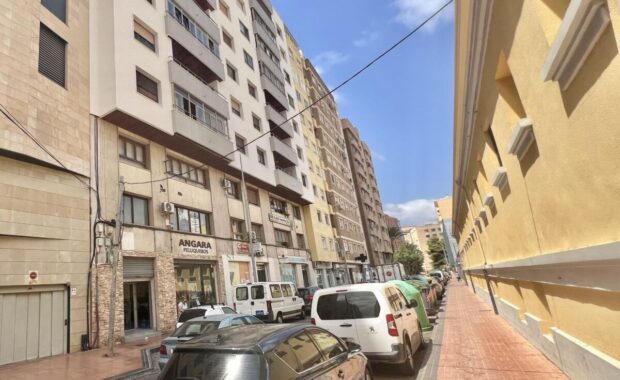 property image #3