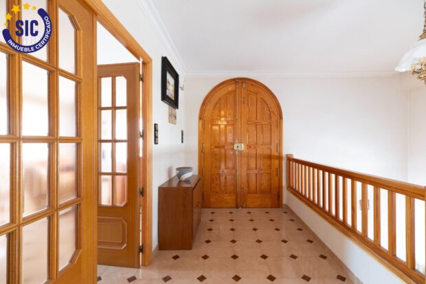 property image #0