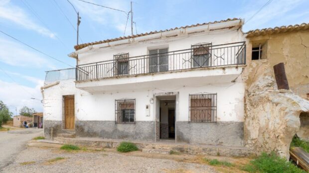 property image #0