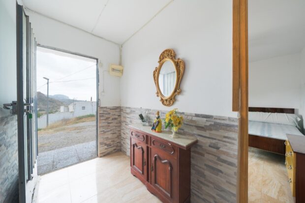 property image #2
