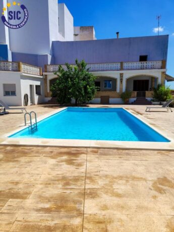 property image #3