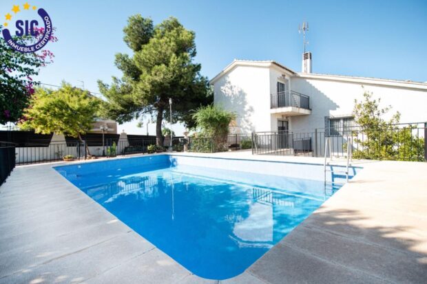 property image #1