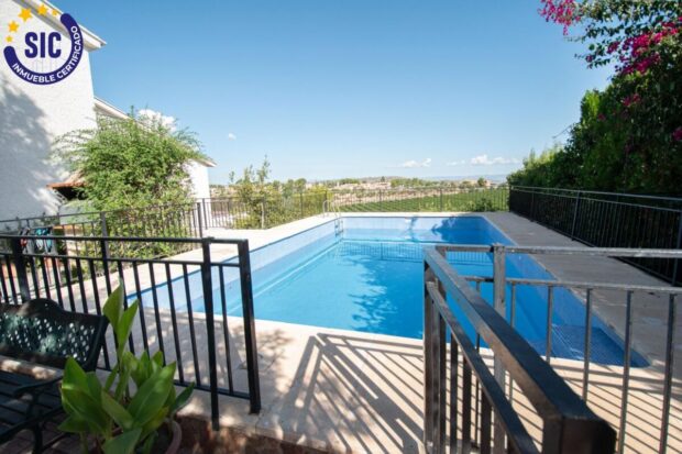 property image #2