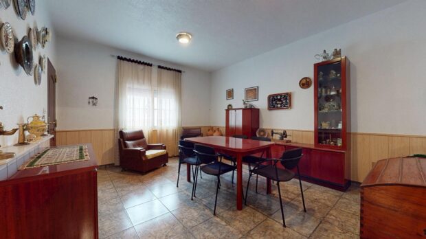 property image #1