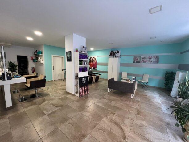 property image #3