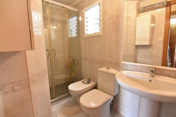 property image #3