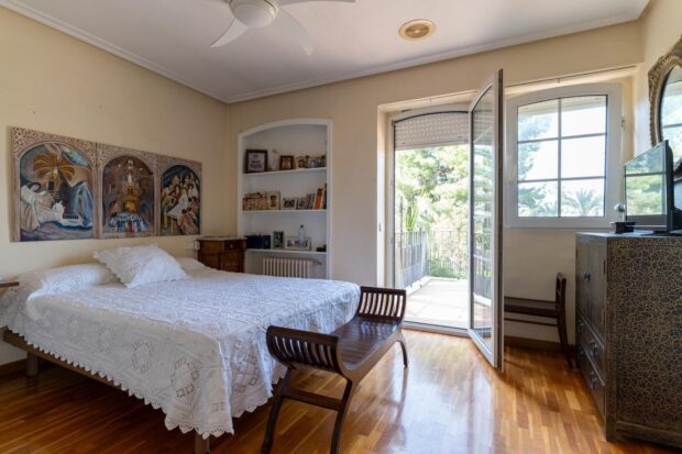 property image #4