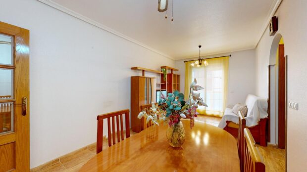property image #1