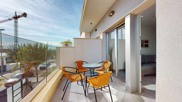property image #2