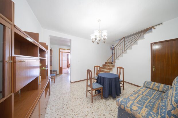 property image #3