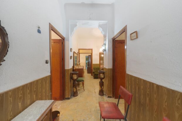 property image #1