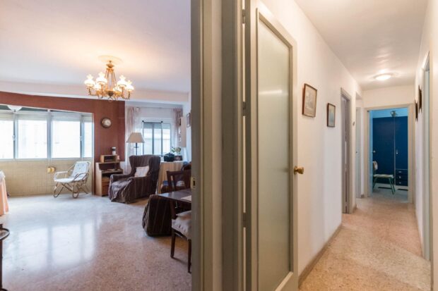 property image #2