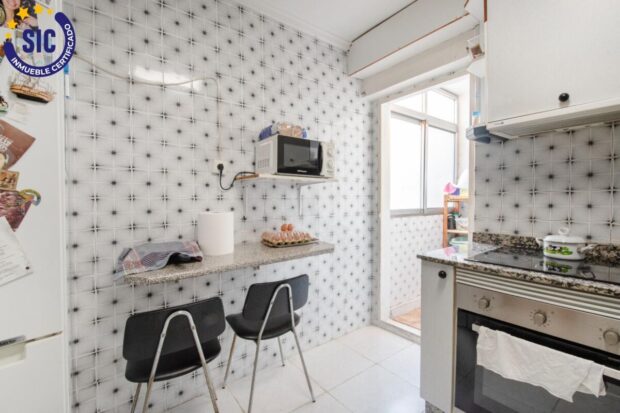 property image #3