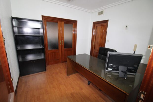 property image #0