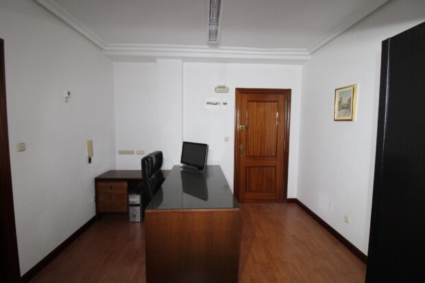 property image #4