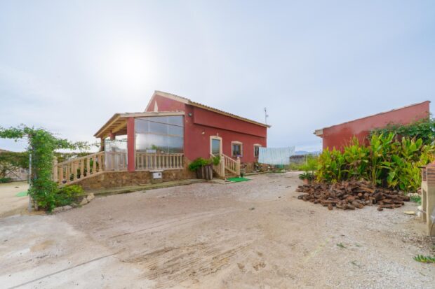property image #4