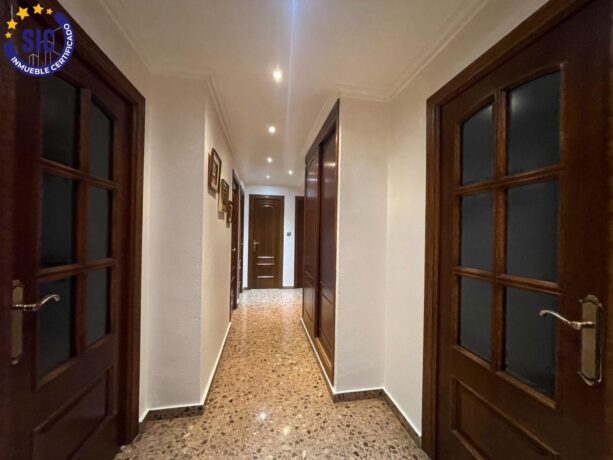 property image #3
