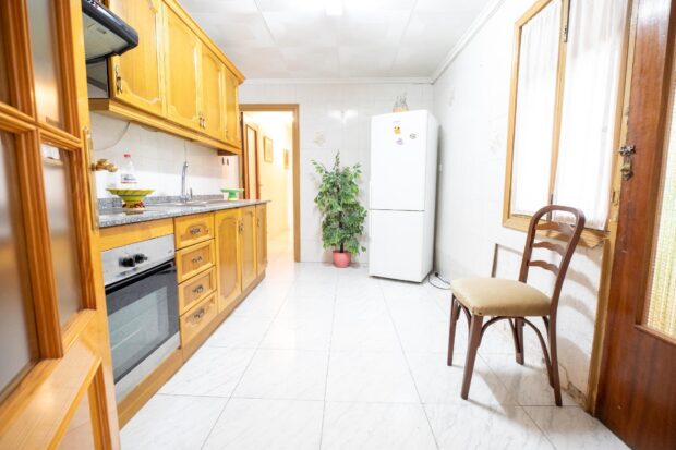 property image #1